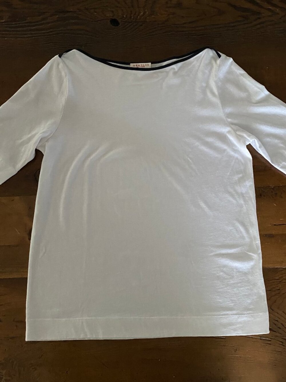 Demylee White T-Shirt, Size Small with Black Piping at Collar